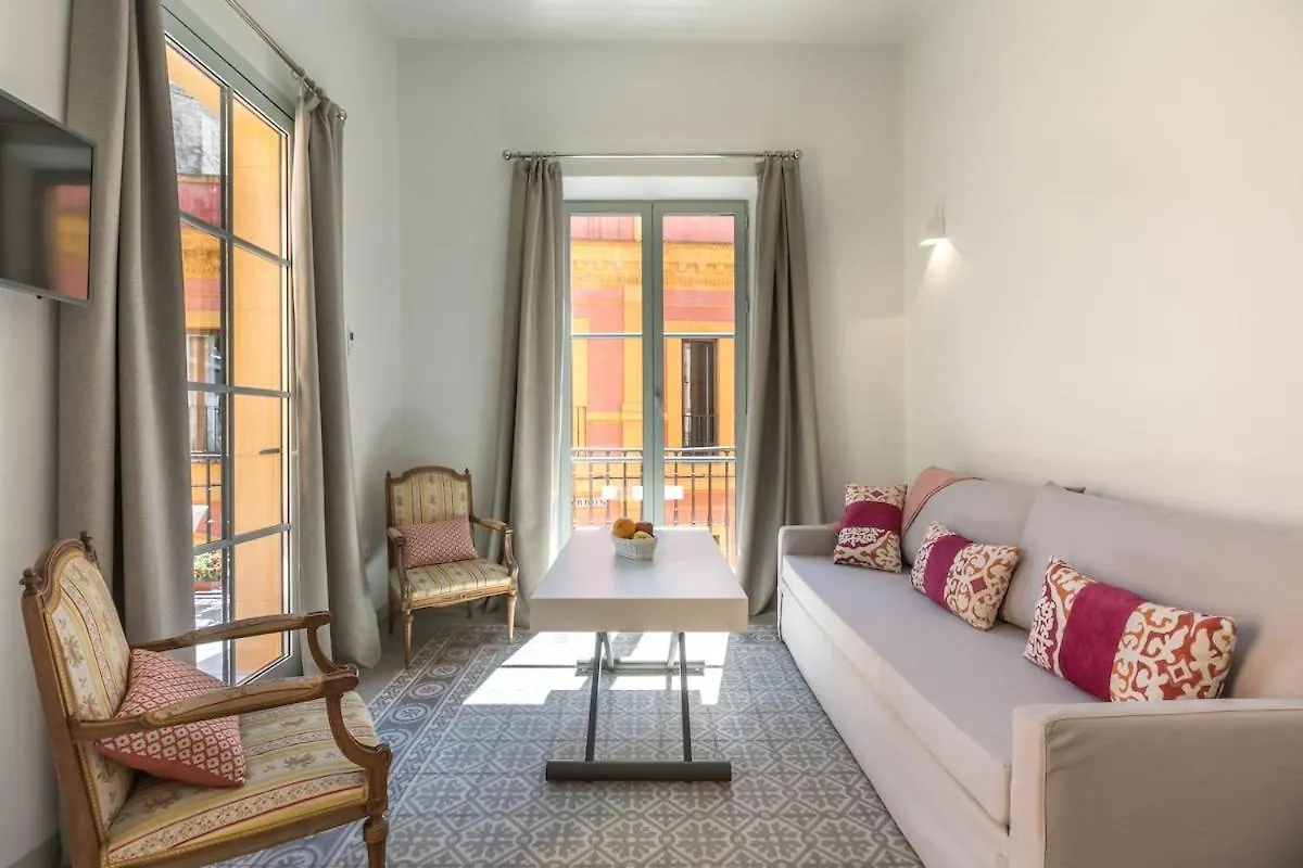 Aoa Alcazar Apartment 세비야 0*,  스페인