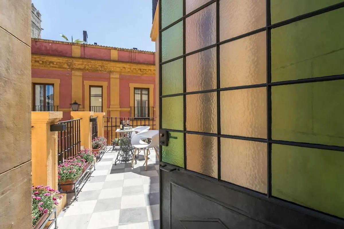 Aoa Alcazar Apartment 세비야 0*,